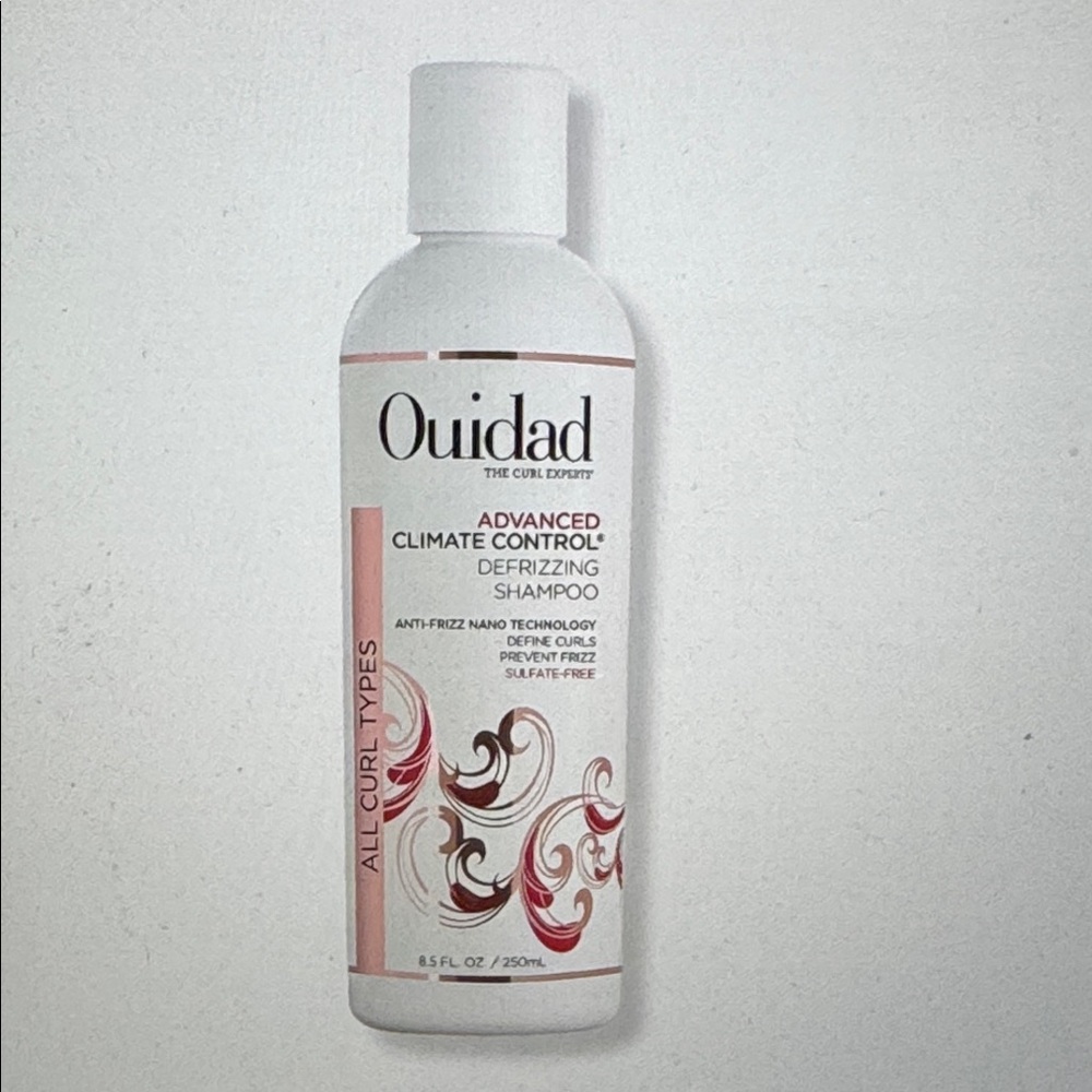 Ouidad Advanced Climate Control Defrizzing Shampoo - Picture 2 of 2